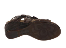 Load image into Gallery viewer, Calgary 02