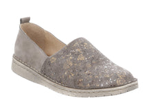 Load image into Gallery viewer, Sofie 33