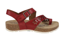 Load image into Gallery viewer, Tilda 05