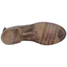 Load image into Gallery viewer, Sienna 09